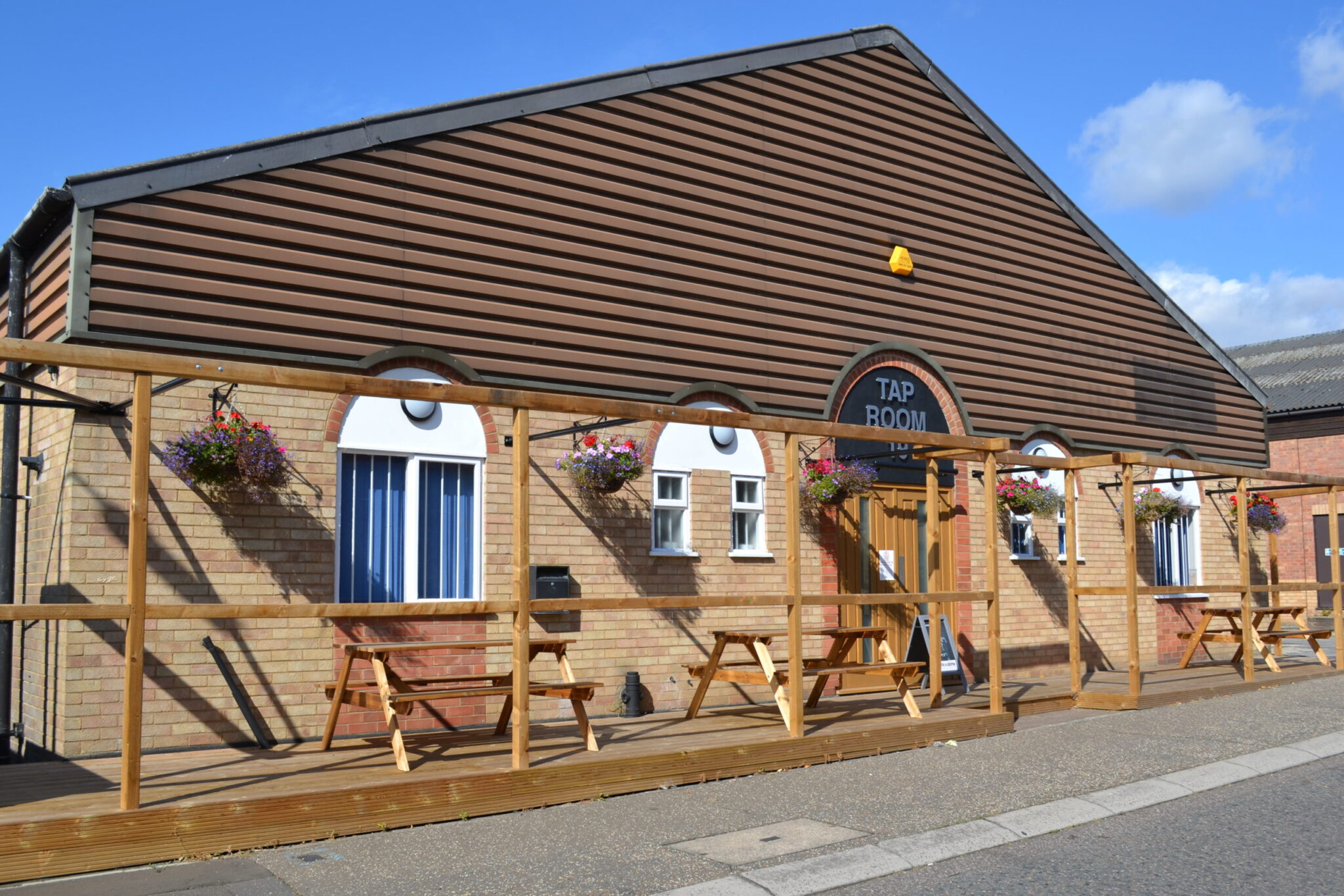Crouch Vale Brewery Tap Room - External