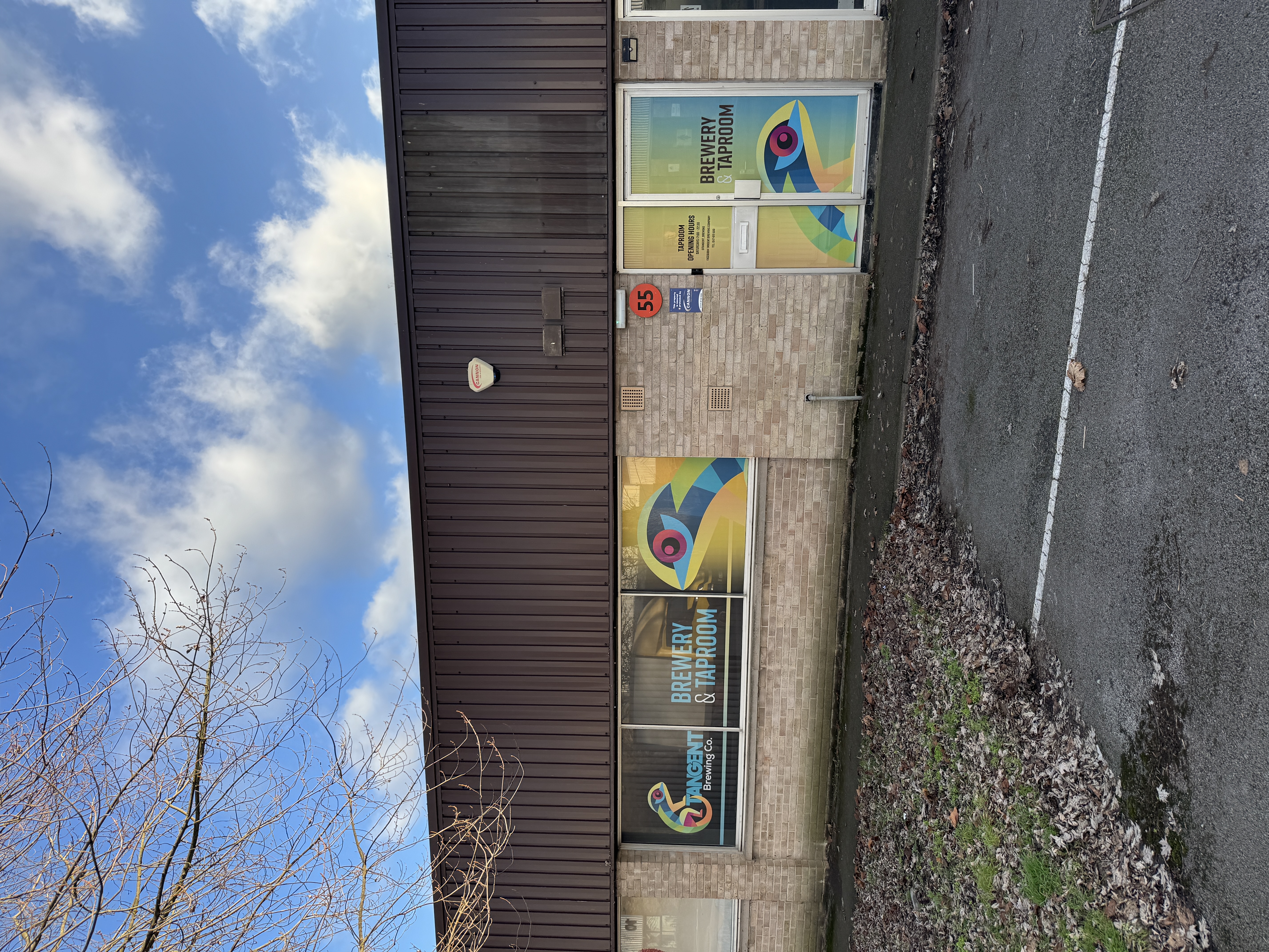 Brewery & Taproom Exterior