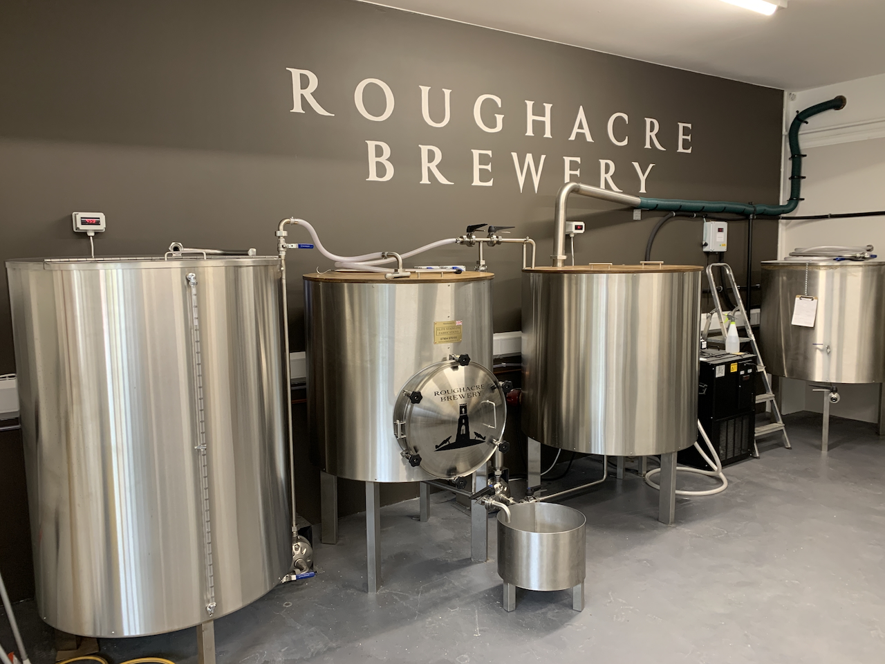 The brewing vessels